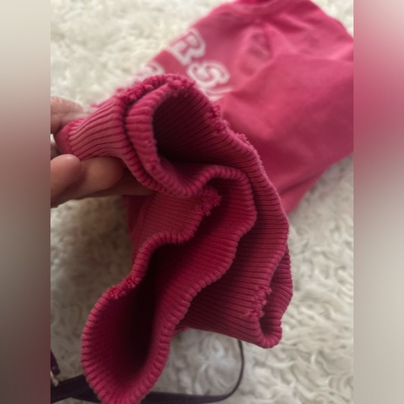 VNTG PINK Victoria’s Secret 86
Univ sweat distressed XS #42 - Picture 5 of 11